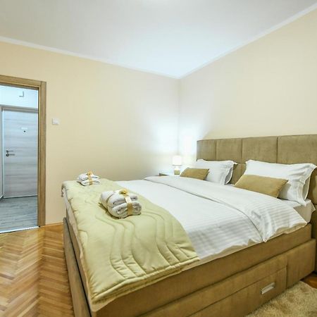 Apartman Centar 2 بودغوريتْسا المظهر الخارجي الصورة