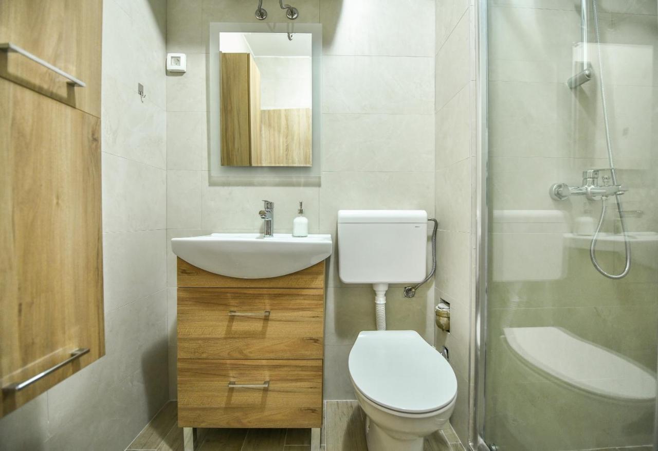 Apartman Centar 2 بودغوريتْسا المظهر الخارجي الصورة