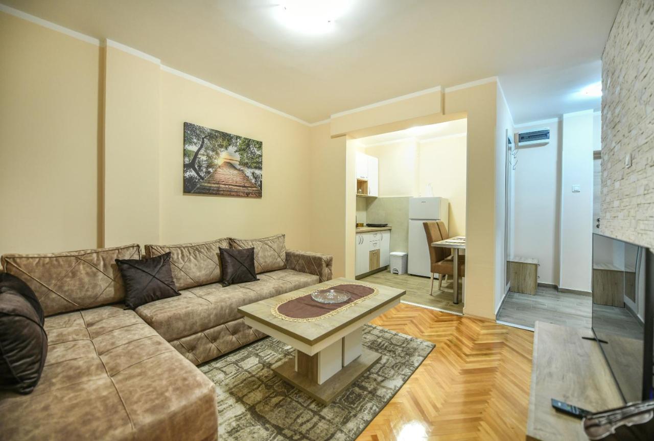 Apartman Centar 2 بودغوريتْسا المظهر الخارجي الصورة