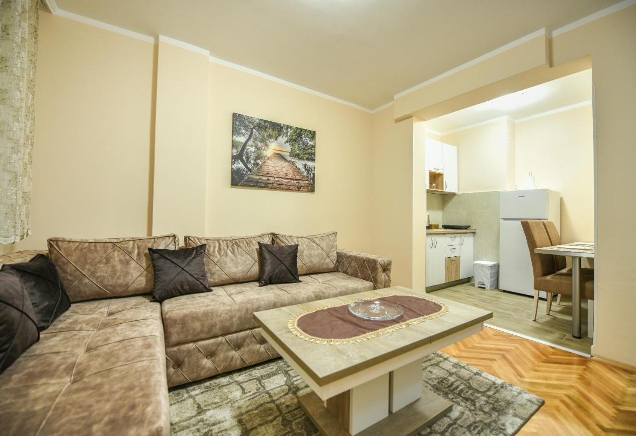 Apartman Centar 2 بودغوريتْسا المظهر الخارجي الصورة